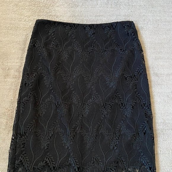Diane Von Furstenberg Black Overlay Tailored Pencil Skirt NWT - Picture 3 of 9